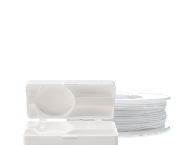 FILAMENTO ULTIMAKER TPU 95A 750GR 3MM (THERMOPLASTIC POLYESTER) WHITE