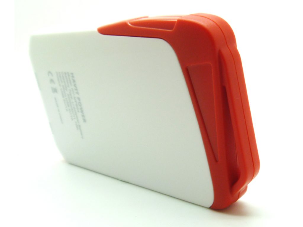 CARGADOR HAVIT  DE EMERGENCIA USB PORTATIL 3000MAH  5V/1A